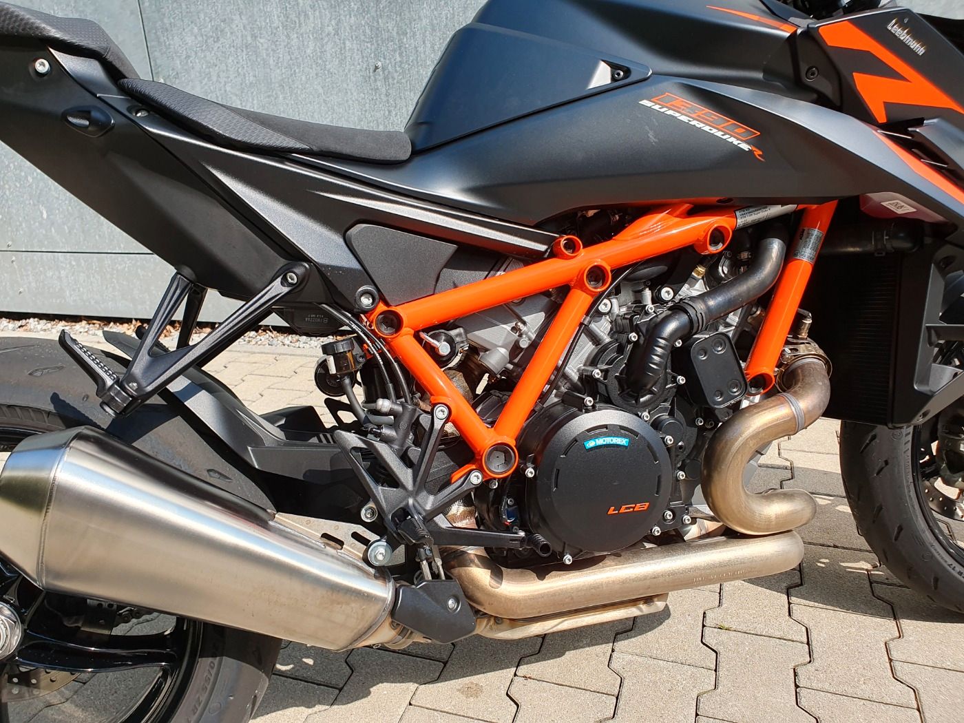 Fahrzeugabbildung KTM 1390 Super Duke R Evo 2024