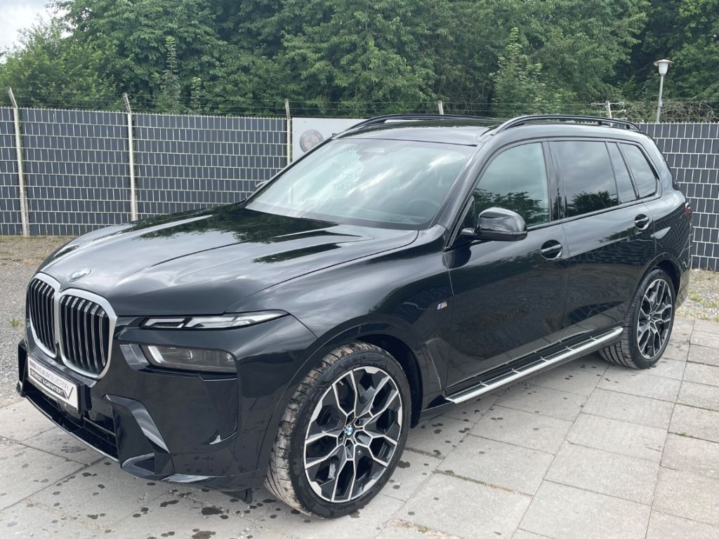 BMW X7 - 1
