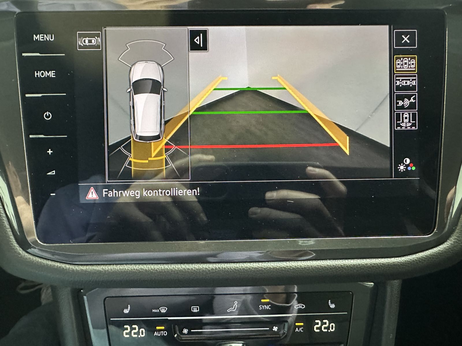 Fahrzeugabbildung Volkswagen Tiguan Allspace Life NAV+IQ-LIGHT+AHK+ACC+19ZOLL