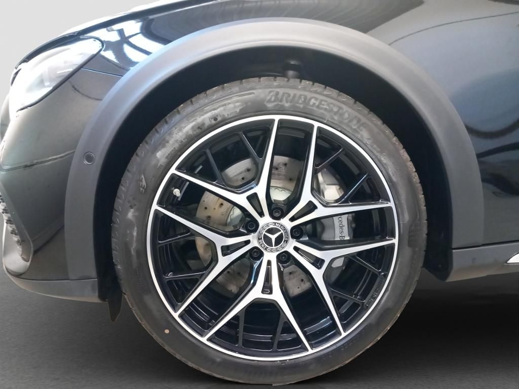 Fahrzeugabbildung Mercedes-Benz E 450 d 4M T Aut. AHK*Head-UP*Burmester*Distroni