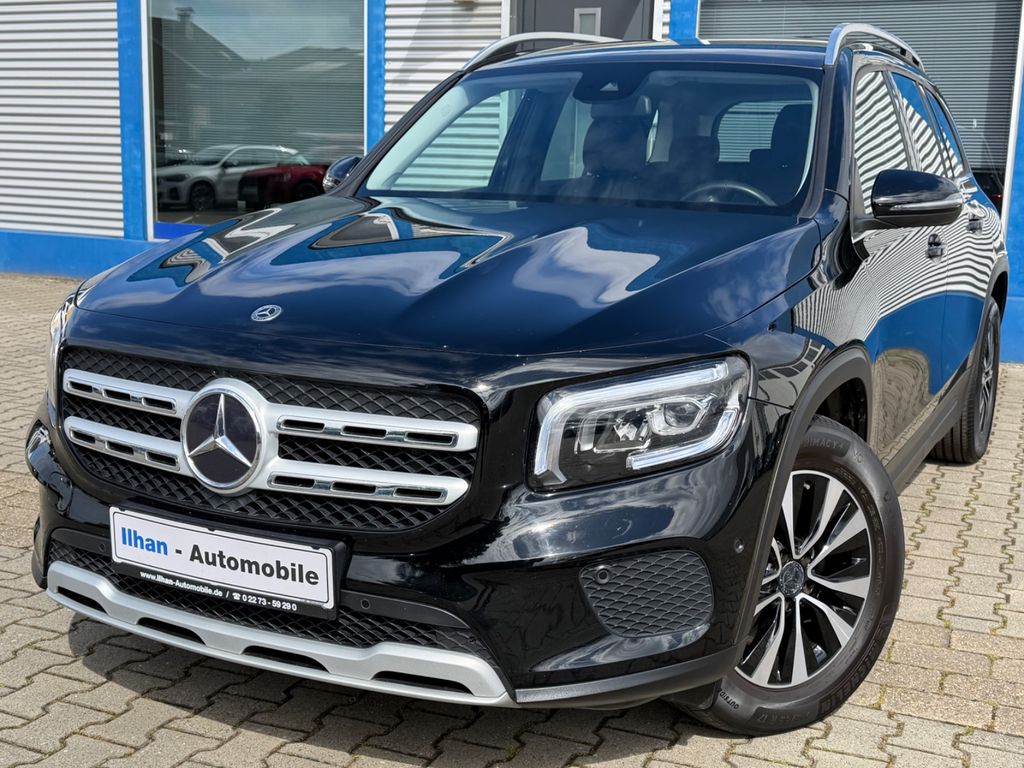 Mercedes-Benz GLB 220