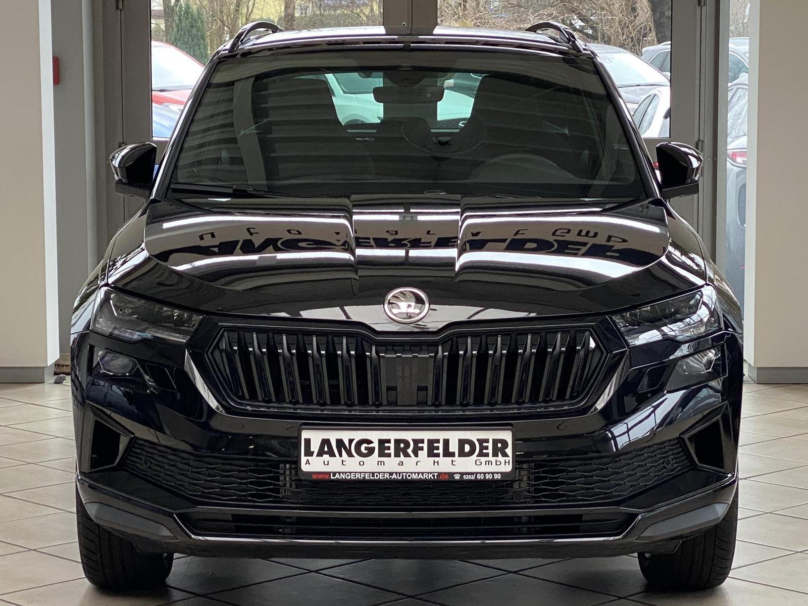 Skoda Karoq Sportline 1,5TSI DSG*AHK*NAVI*ACC*CARPLAY*