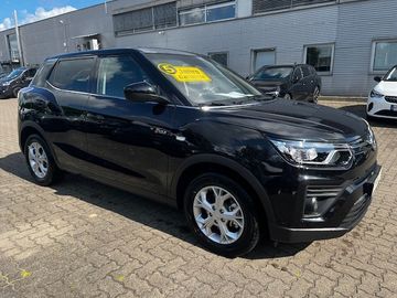 Ssangyong TIVOLI AMBER 1,5