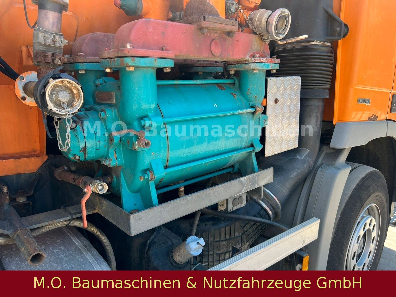 Fahrzeugabbildung Mercedes-Benz Actros 2636/Euro 5/6x4/12,6 m³ Leistikow / Uraca