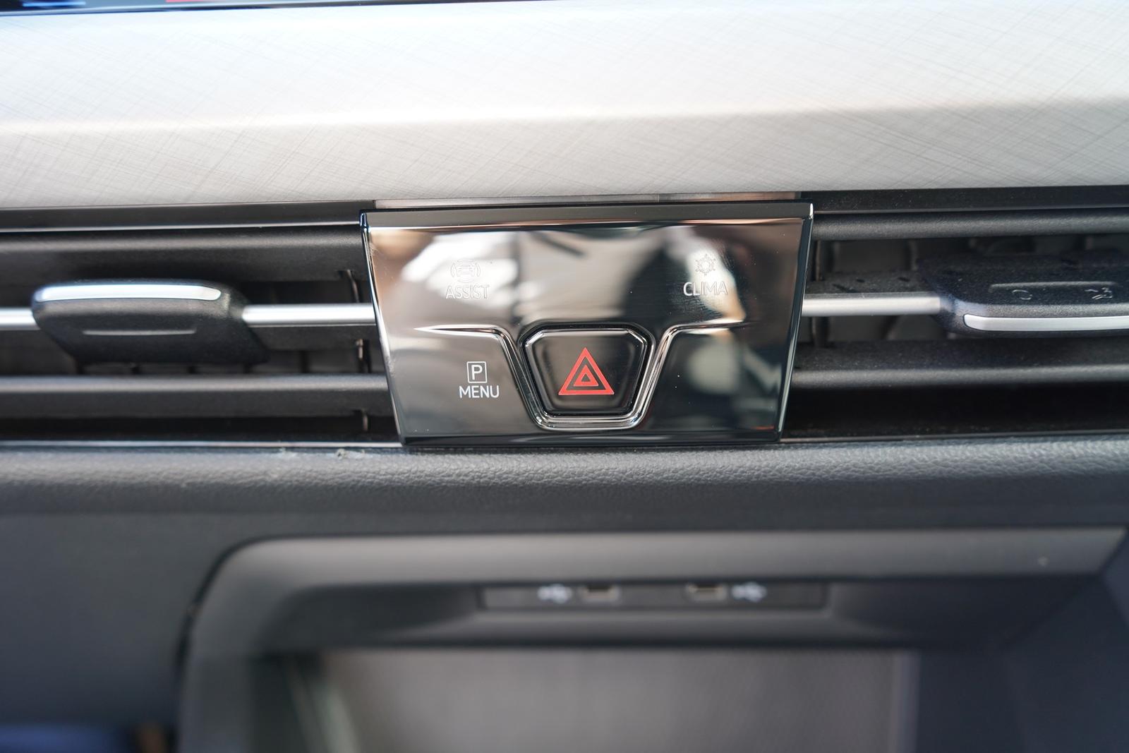 Volkswagen Golf VIII Variant 2.0 TDI Life LED AHK ACC, миниатюра 21