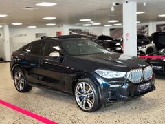 Fahrzeugabbildung BMW X6 M50 i (ICONIC/HEADUP/PANO/3D-CAM/ACC