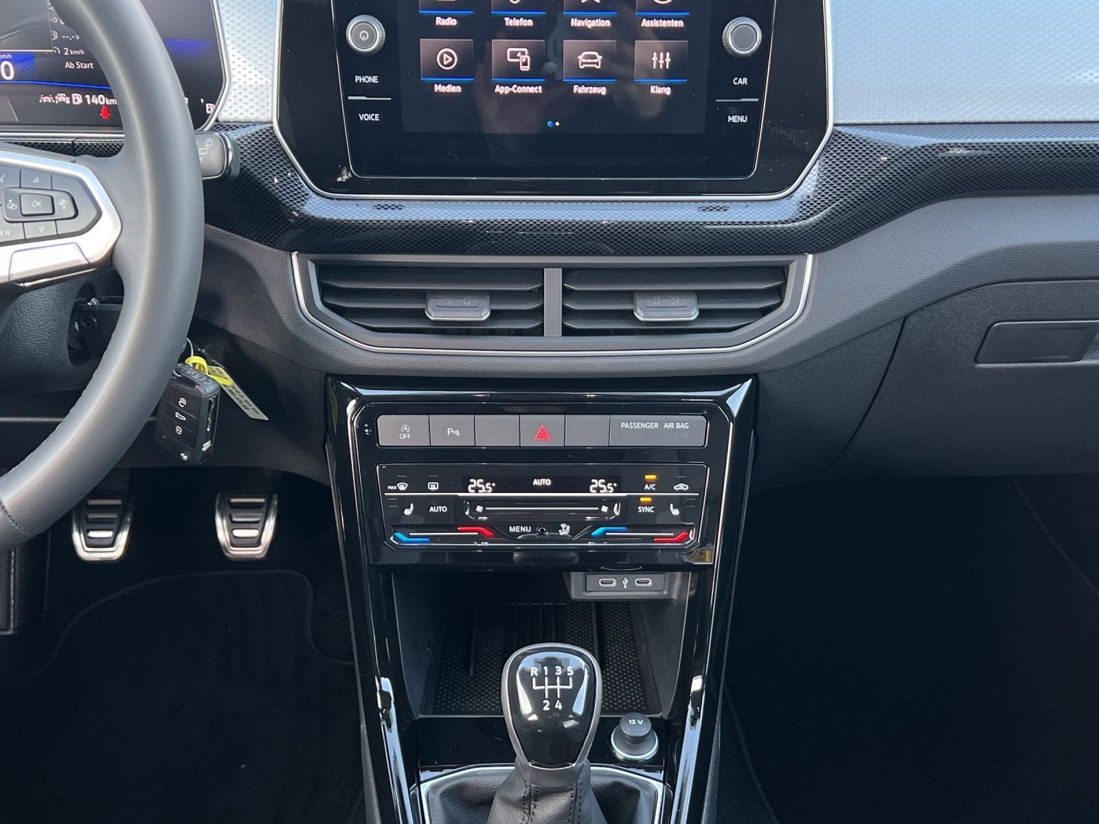 Volkswagen T-Cross - Bild 23