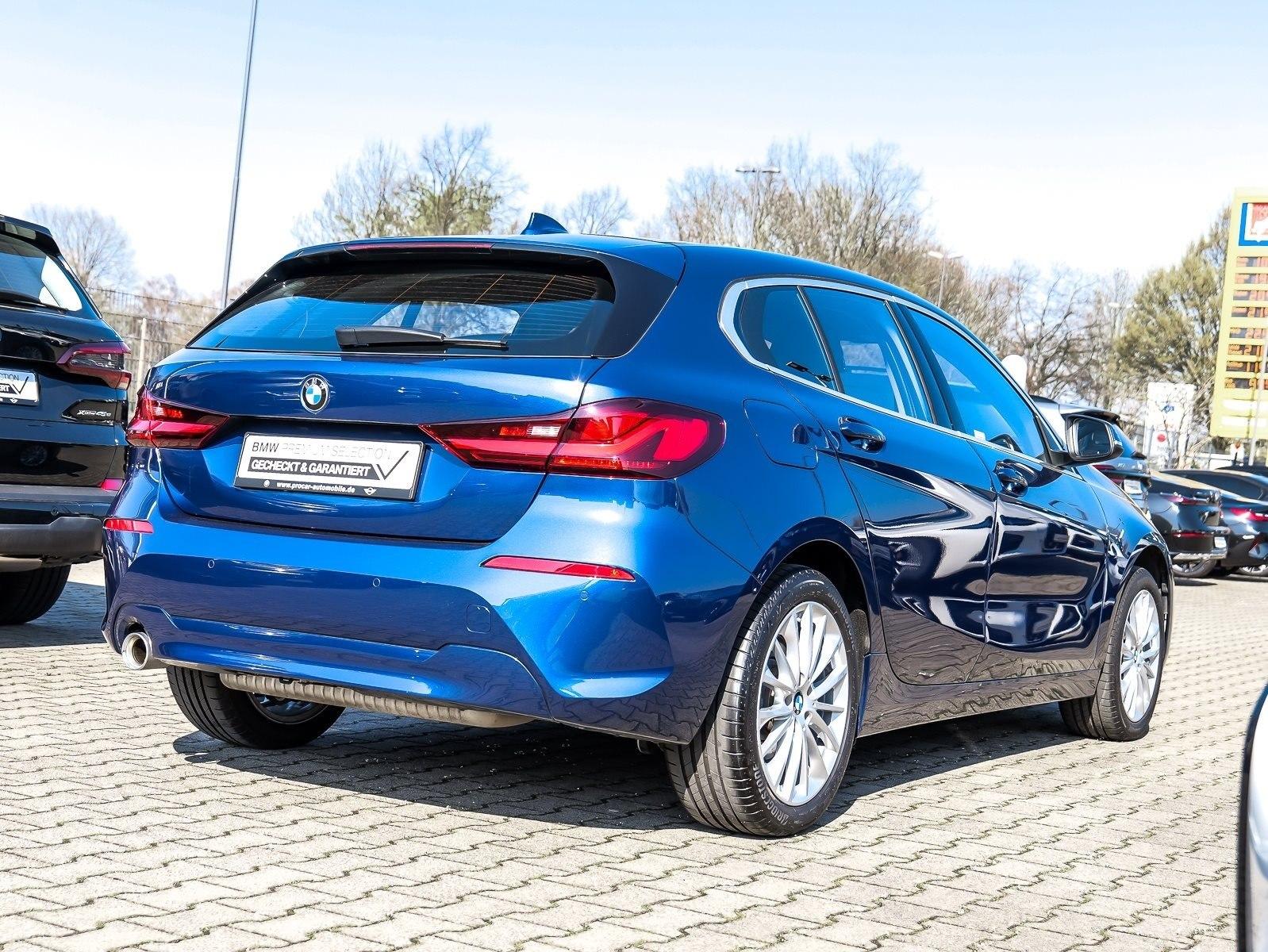 BMW 118i 5-Türer Advantage LC Prof. AHK LED PDC DAB
