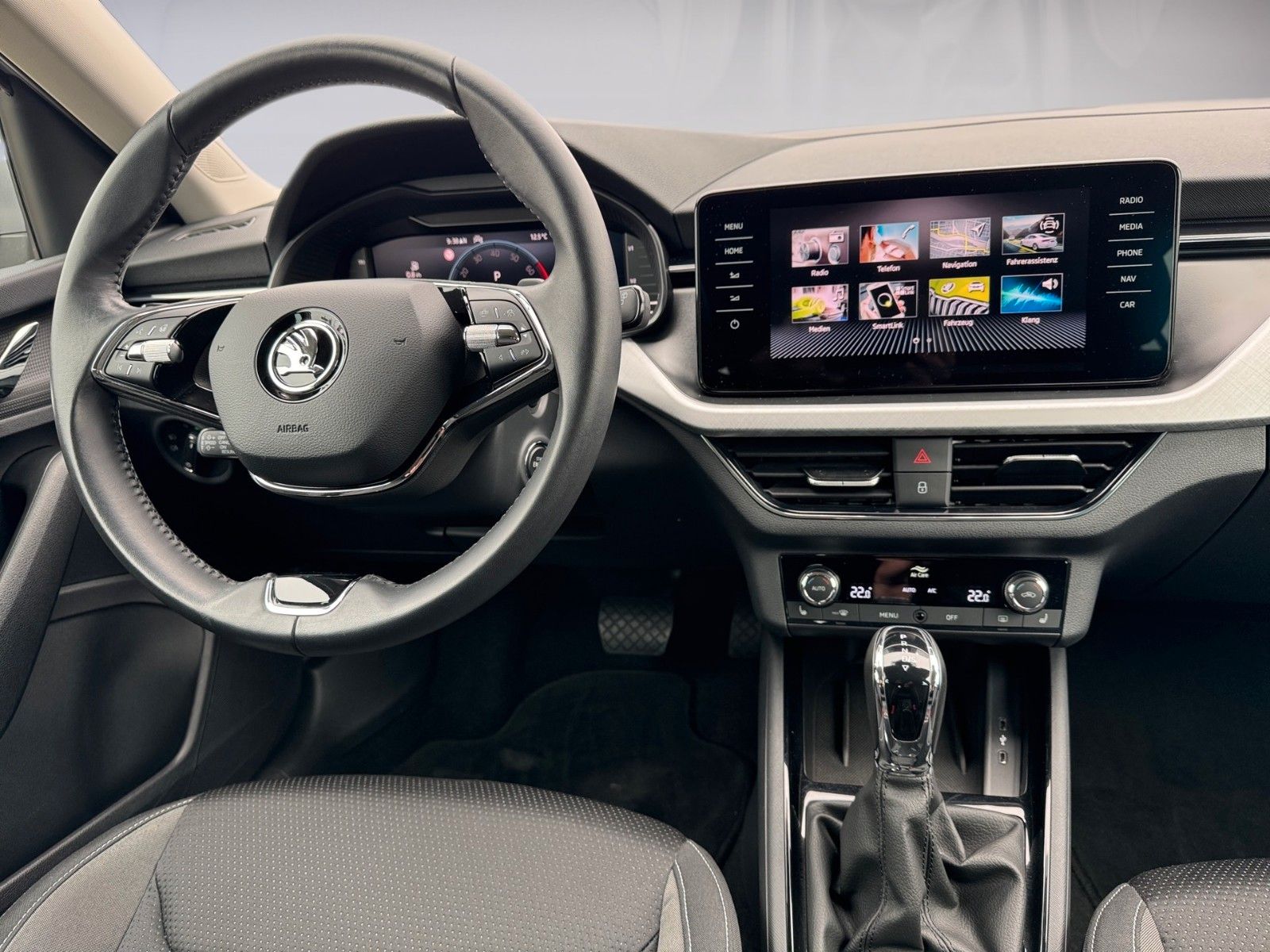 Fahrzeugabbildung SKODA Kamiq Tour 1.5 TSI