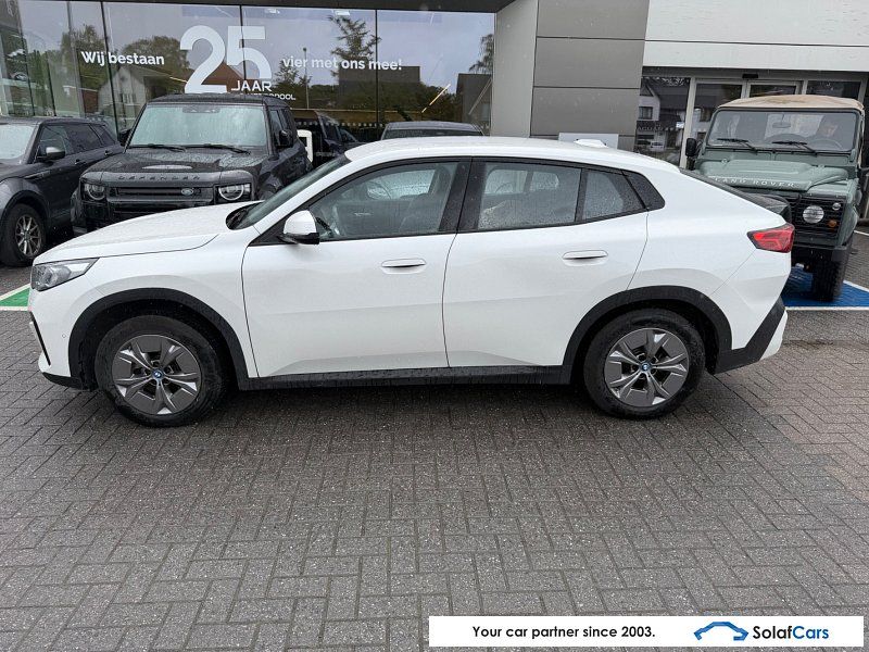 BMW iX2 xDrive20 Aut. LED Navi KeylessGo Camera Kli imagem 2