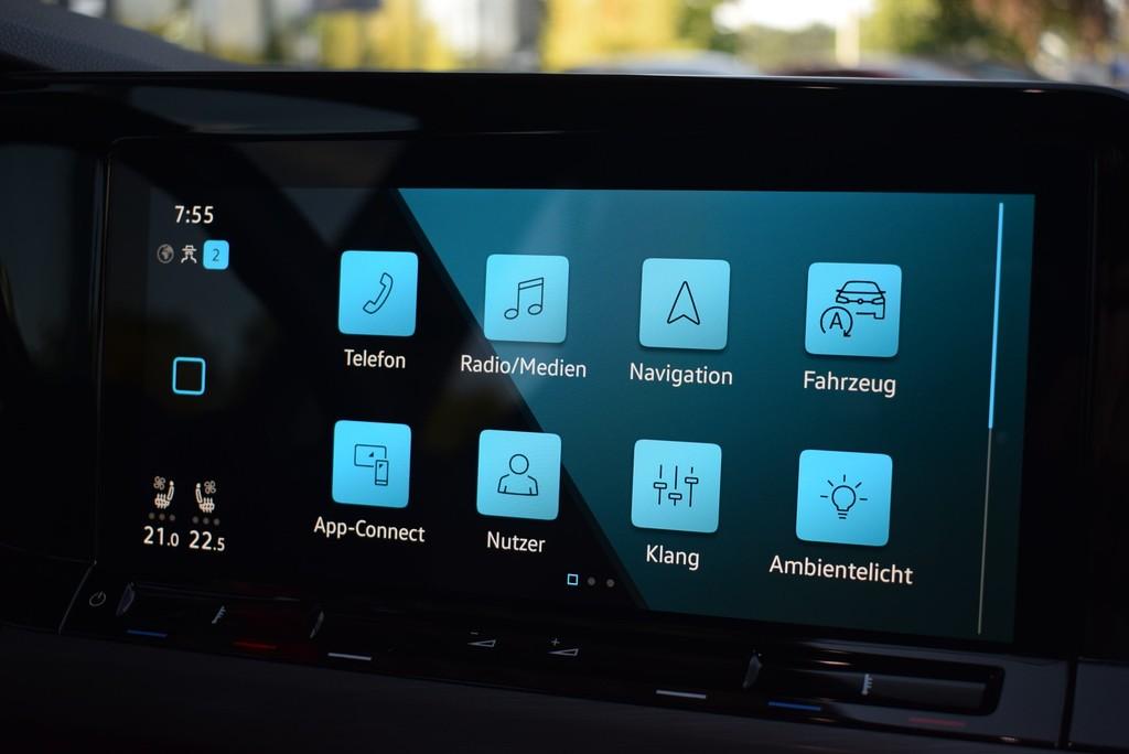 Volkswagen Golf VIII Variant TDI 2.0 DSG *Style*Matrix*ACC*, миниатюра 16