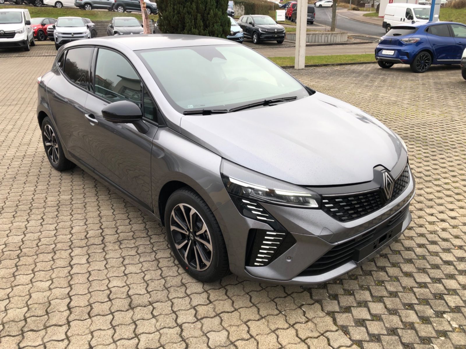 Renault Clio - Bild 12