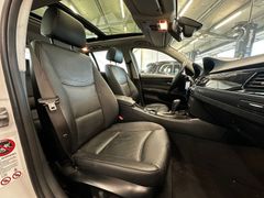 BMW 318 i Navi Leder PDC SHZ Panorama