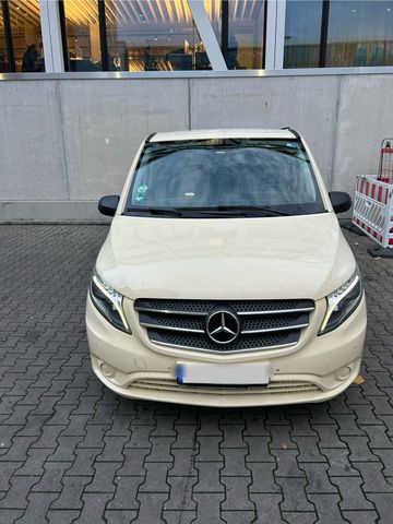 Mercedes-Benz Mercedes Vito Tourer 116 CDI Taxi 9 Sitzer...