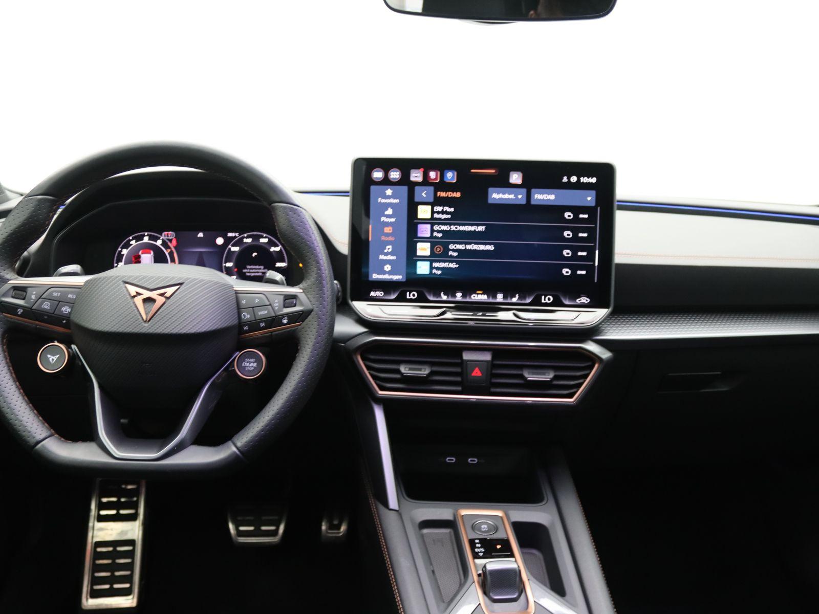 Cupra Leon ST 1.5 eTSI DSG / FullLink, Navi, LED, RFK
