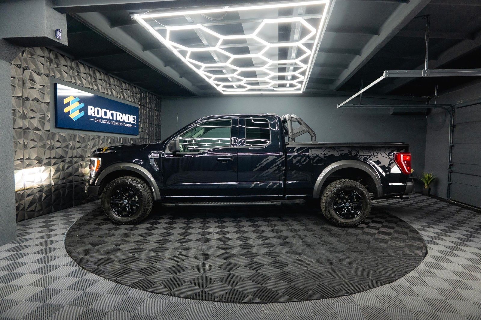 Fahrzeugabbildung Ford F150 5.0L V8 4x4 Offroad SuperCab RAPTOR 19%