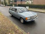 Mercedes-Benz TOPMODELL S123 Mercedes W123 T Modell, 100% Orig - Oldtimer: Mercedes