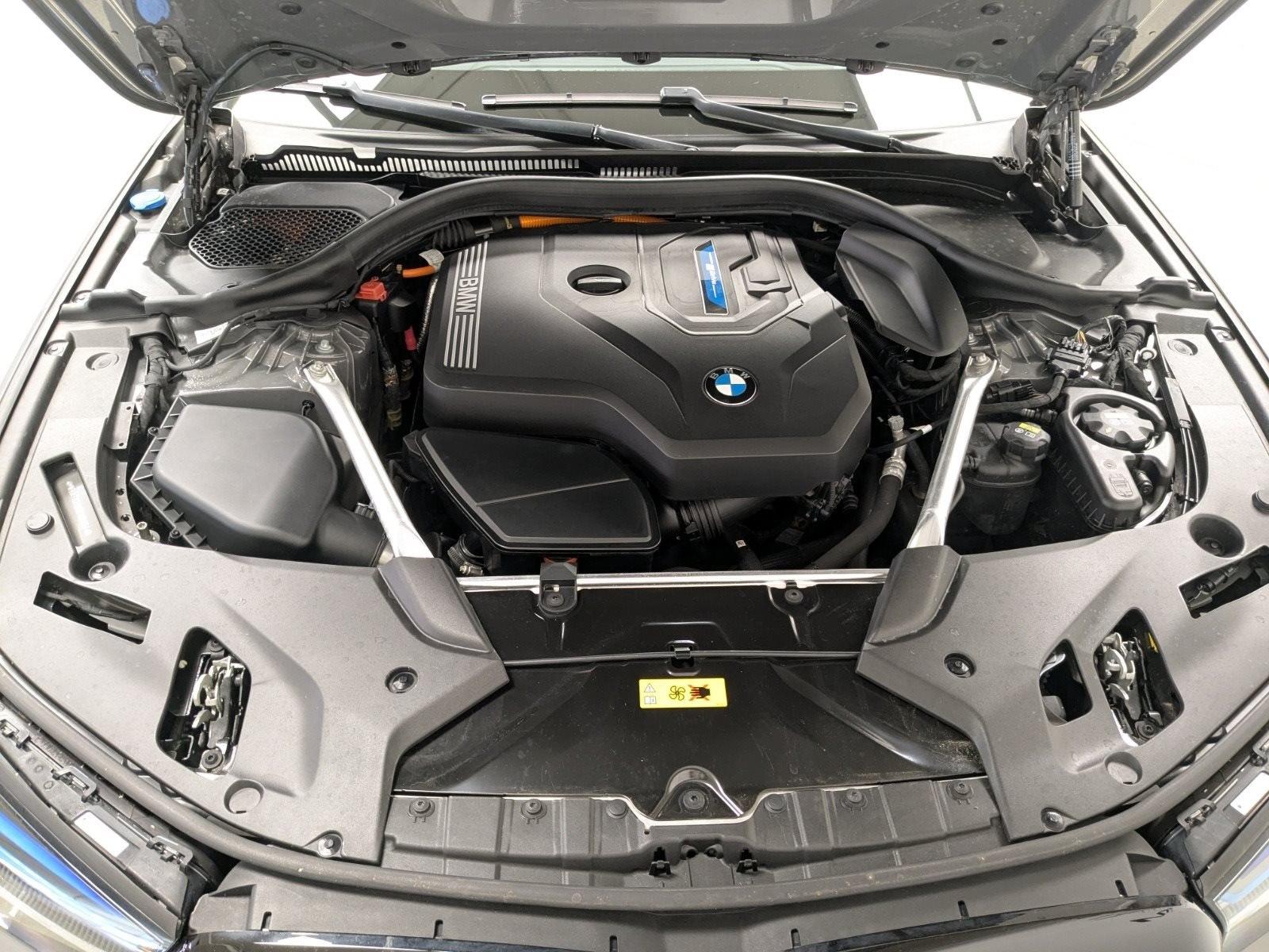 BMW 530e M Sport DA Prof Laser HUD RFK SHZ HiFi
