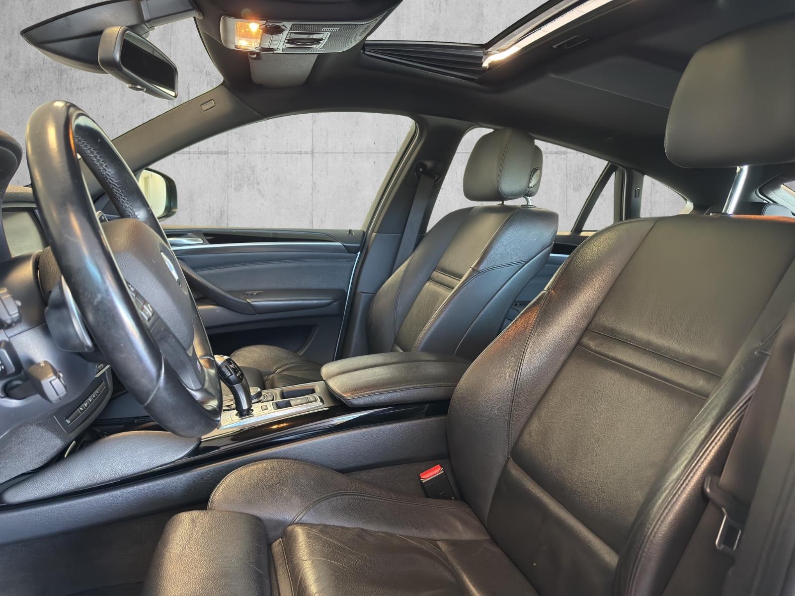 BMW X6 M50d 381ch BVA xDrive / 159 600 km / Toit panoramique / Affichage tête haute / Caméra / Soft Close