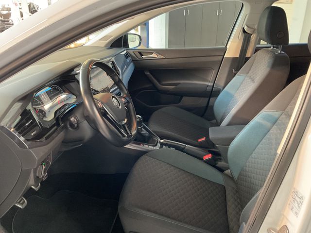 Polo VI IQ.DRIVE *Sitzhzg/AppConnect*