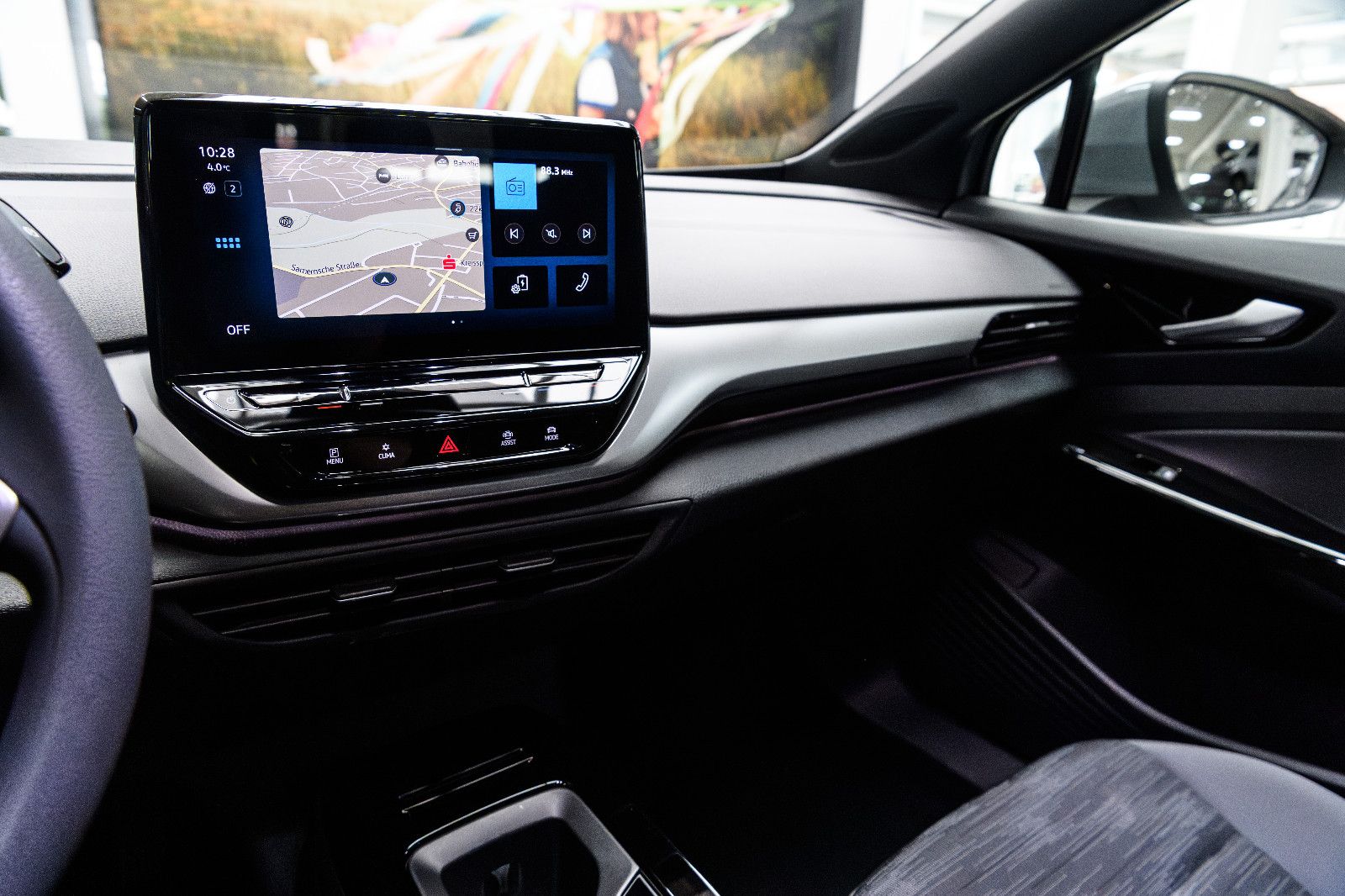 Fahrzeugabbildung Volkswagen ID.4 Pure Performance LED+NAVI+APP+GJ-REIFEN