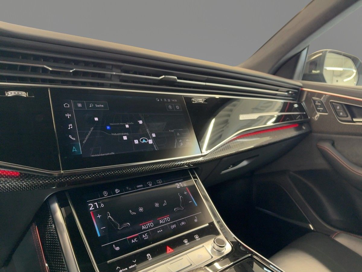 Audi SQ8 - Bild 12