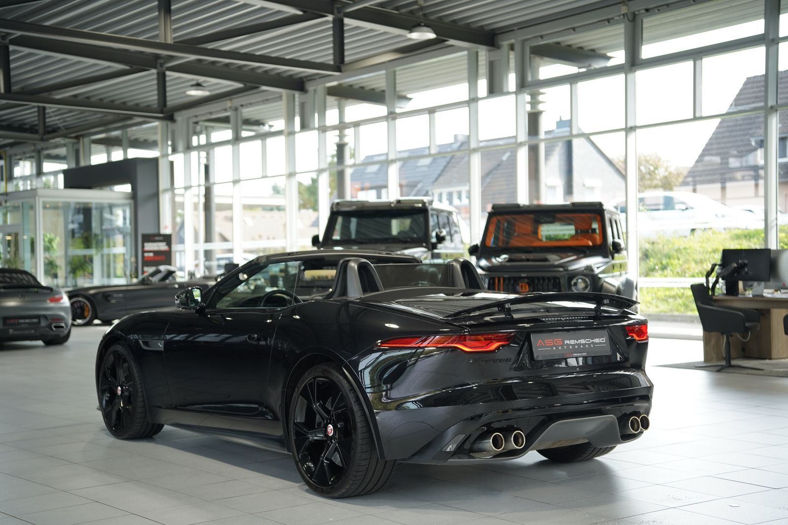 Jaguar F Type