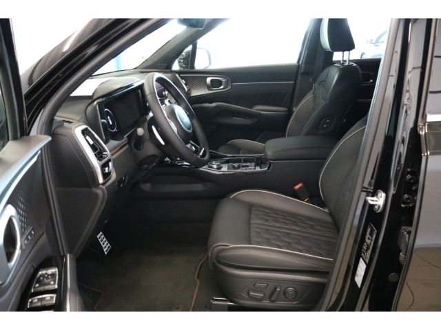 Fahrzeugabbildung Kia Sorento Spirit 4WD 2.2 CRDi Panoramadach/LED