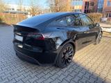 Tesla Model Y Performance Dual Motor AWD Performance - Tesla Model Y in München