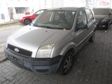 Ford Fusion Ambiente Klima 8-fach bereift - Ford Fusion: Ambiente