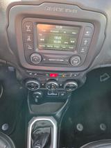 Jeep Renegade 2.0  103kW Diesel Limited 4x4 GEWERBE - Jeep: Unfallwagen