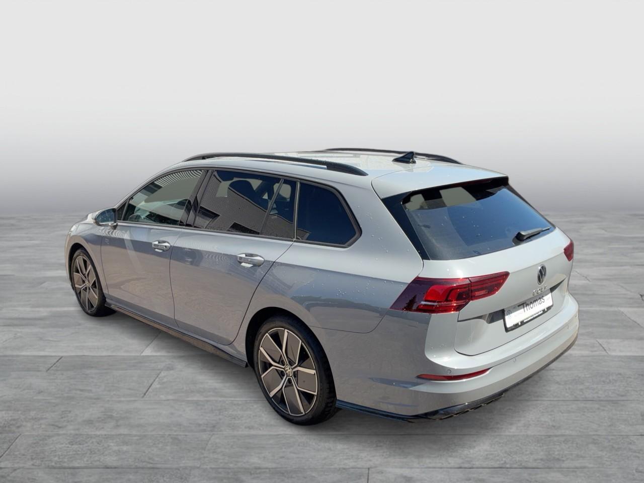 Volkswagen Golf VIII Variant 2.0 TDI DSG R-Line LED Navi AH