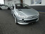 Peugeot 206 CC Platinum - Peugeot 206 aus 2004: Cabrio
