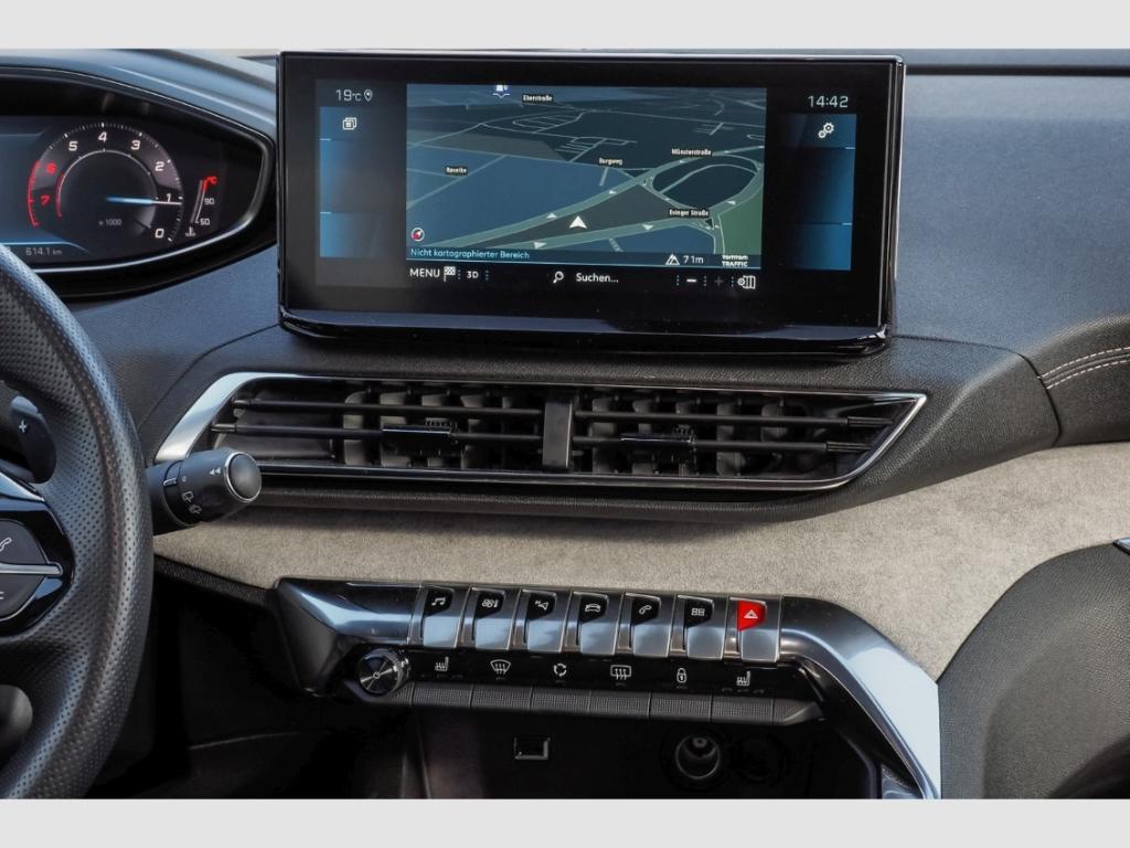 Peugeot 3008 GT Voll-LED RückKam ab.AHK Navi Allwetter