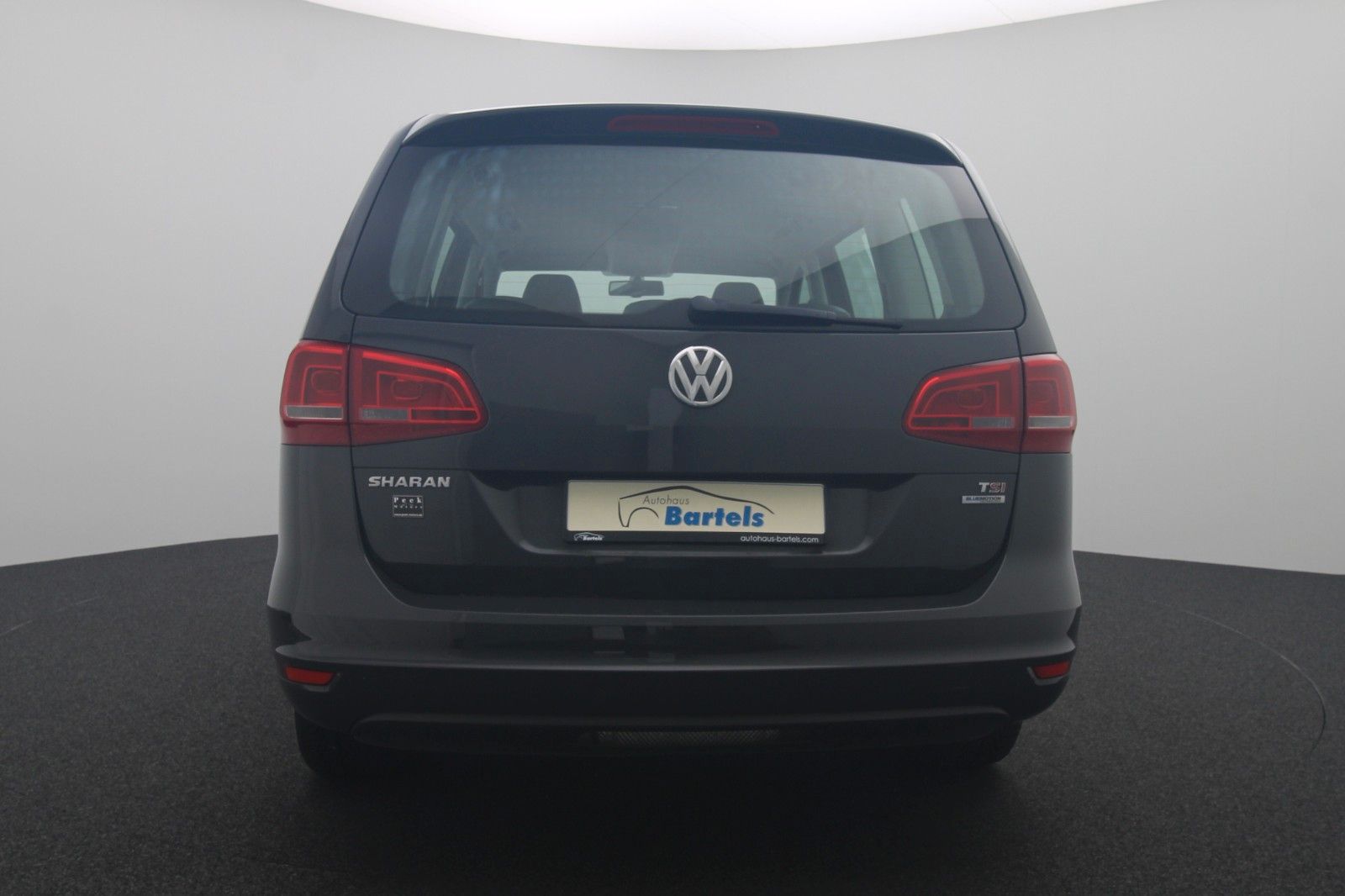 Fahrzeugabbildung Volkswagen Sharan 1.4 TSI Highline BMT