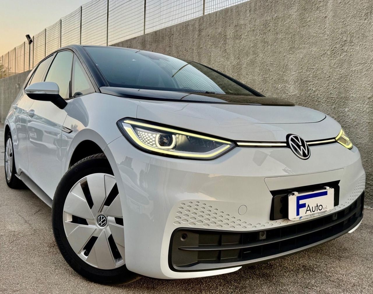 VW Volkswagen ID.3 Family,TETTO PANORAMICO,LED AMBI