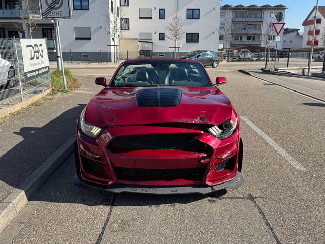 Ford Mustang GT Cabriolet 50 years edition