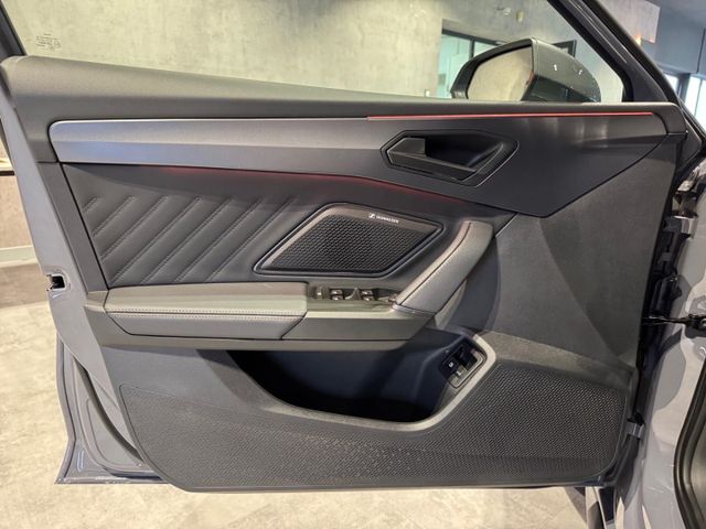 Leon Sportstourer 1.5 e-Hybrid VZ Sennheiser AHK