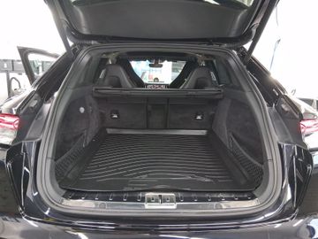 Porsche Panamera - 12