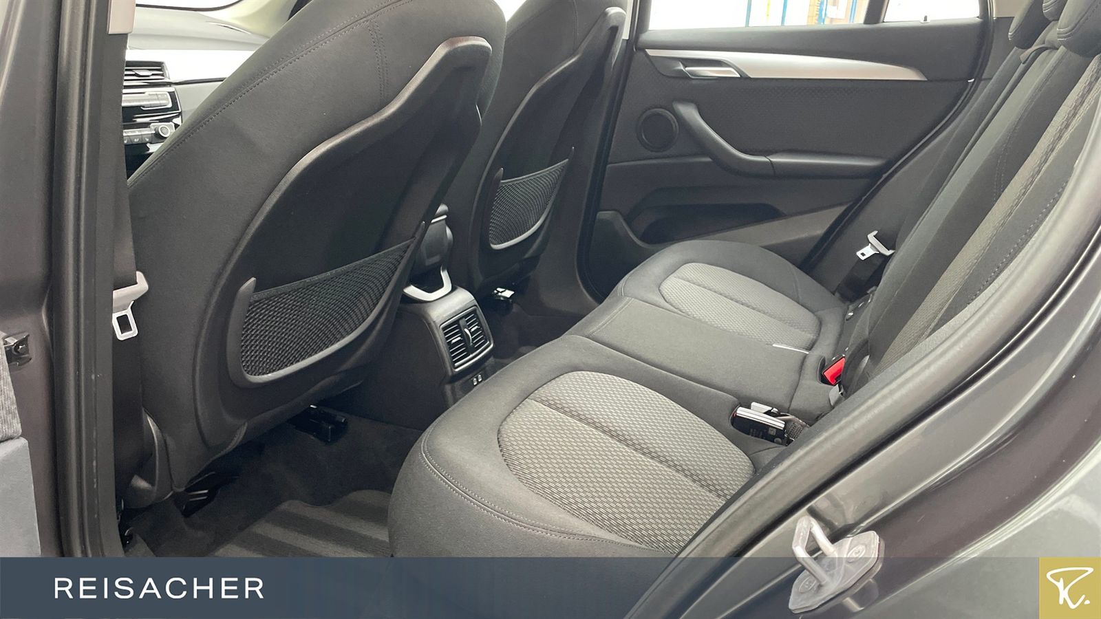 BMW X1 sDrive 18i SHZ,PDCv+h,Parkassistent foto 8