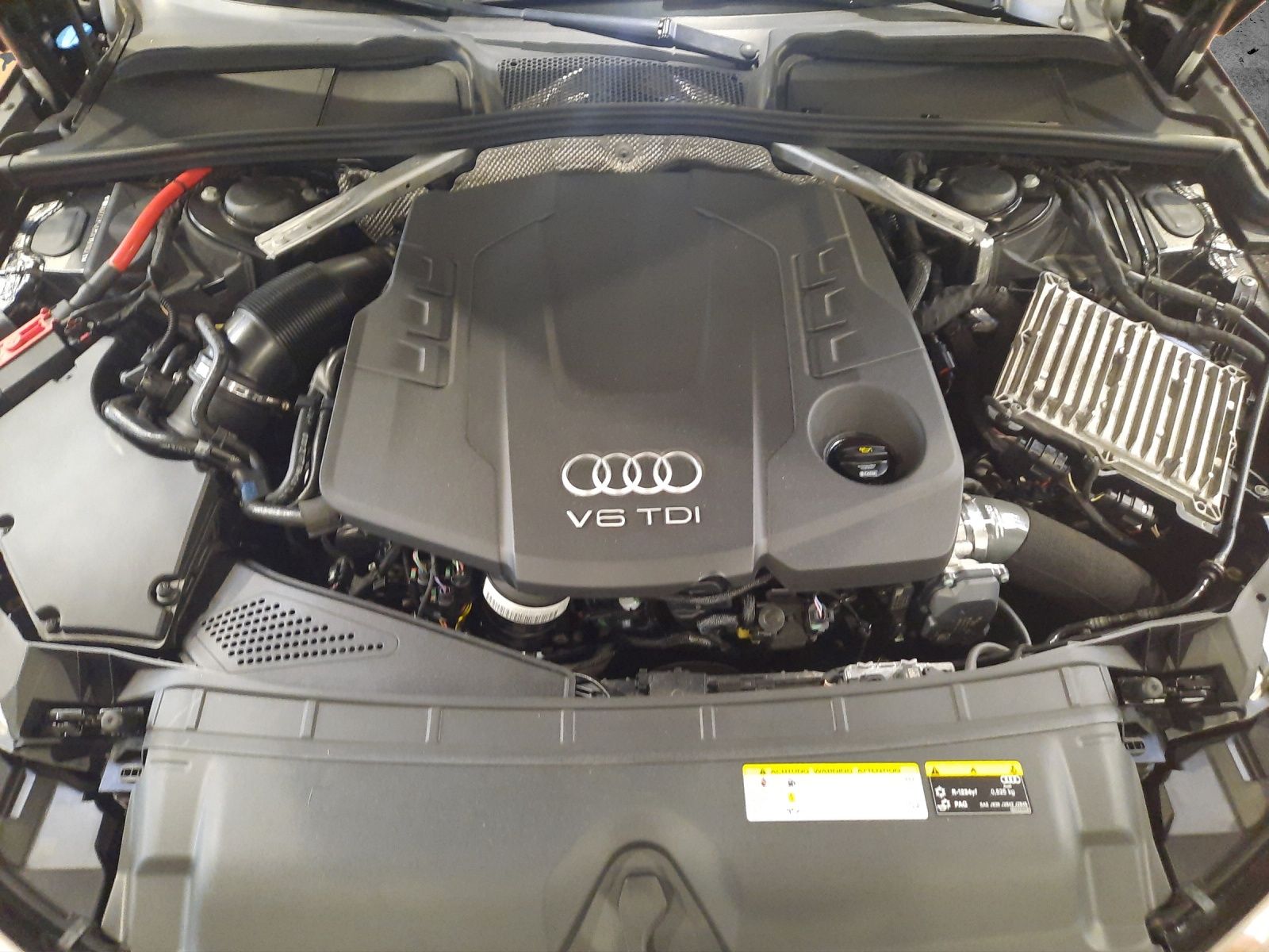 Fahrzeugabbildung Audi A4 Avant 50 TDI Q sport LED ACC PANO NAVI SOUND