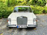 Mercedes-Benz 250 SEC, W111 - Mercedes-Benz 250: Coupe, Se