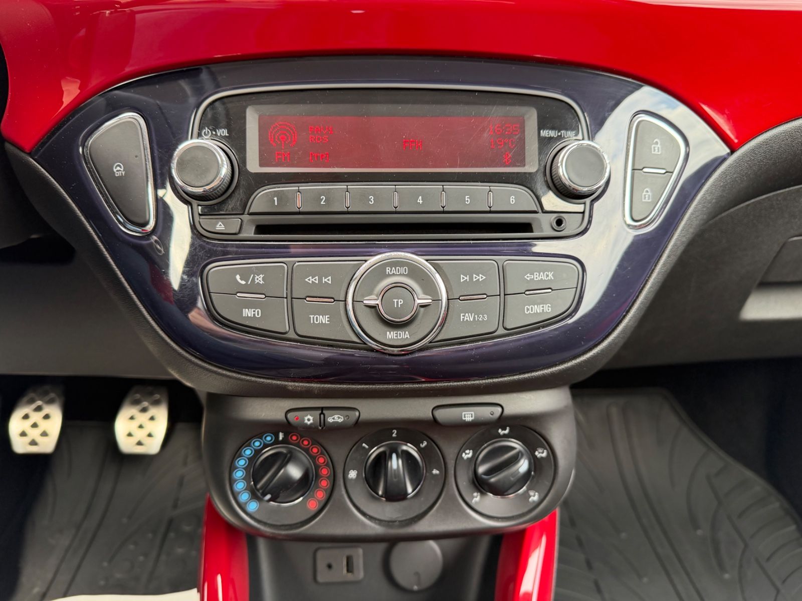 Fahrzeugabbildung Opel Adam 1.4i Jam°Klima°8-fach bereift°
