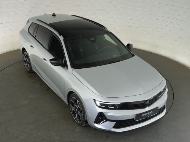 Astra L ST ULTIMATE AT+NAVI+360 GRAD KAMERA+SCHI