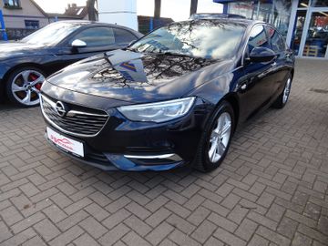 Opel Insignia - 1