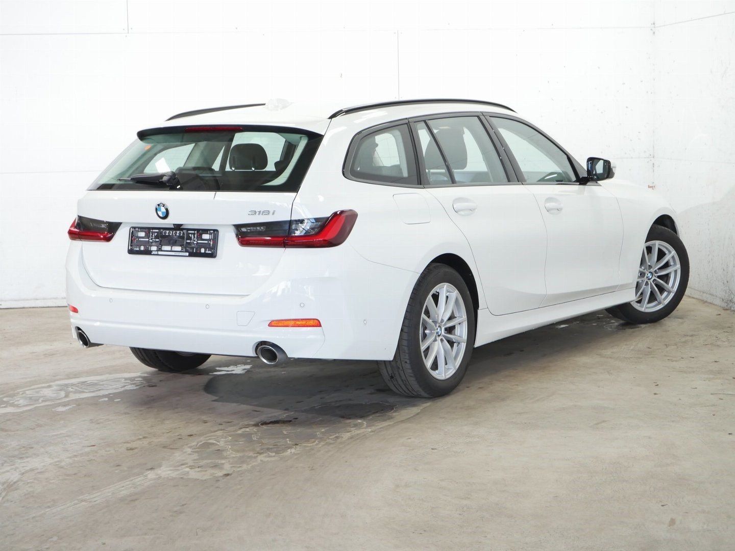 Fahrzeugabbildung BMW 318i |Komfortzugang |Sitzheizung |Parking Assist
