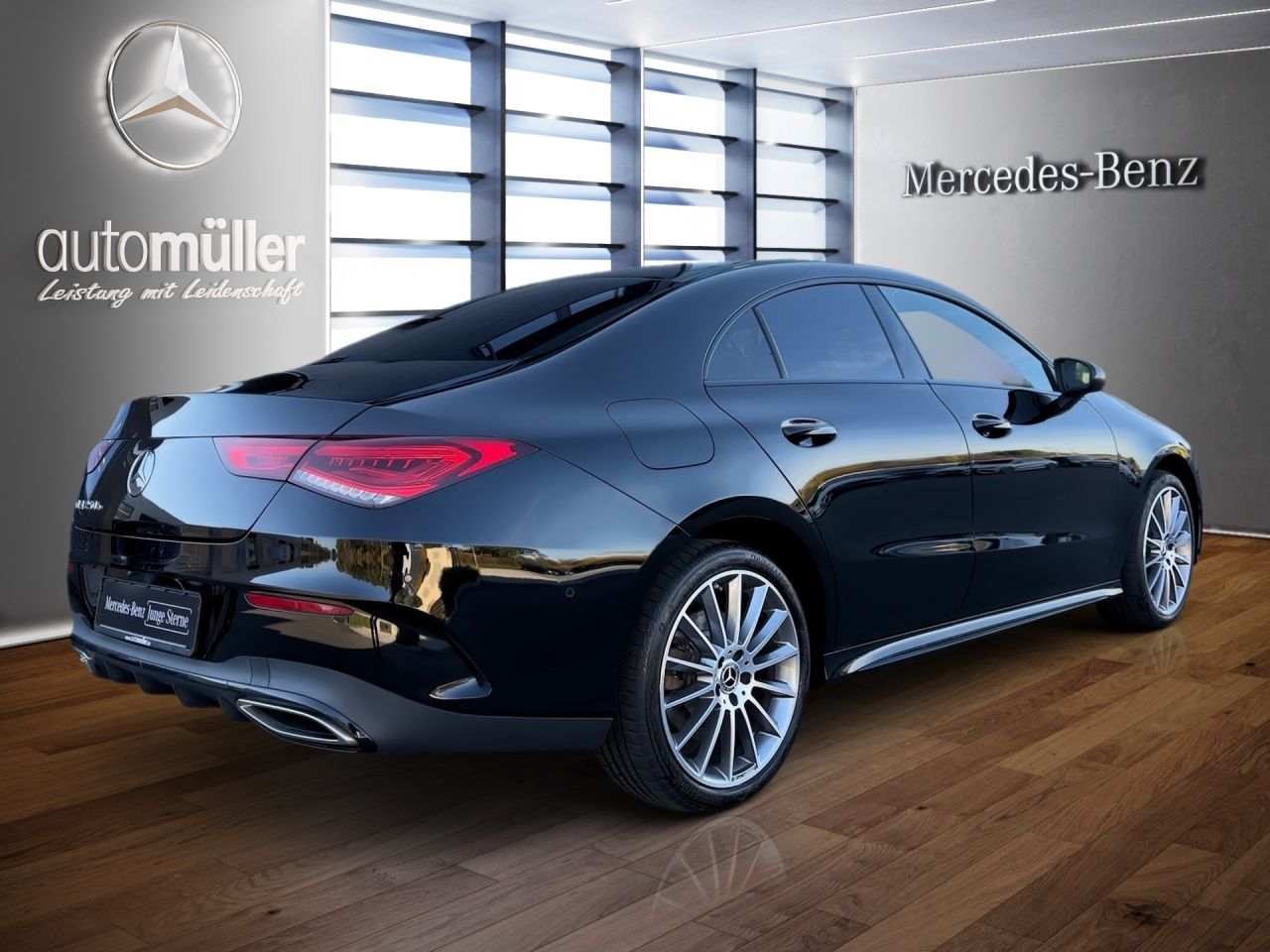 Fahrzeugabbildung Mercedes-Benz CLA 250 e Coupé AMG+NIGHT+MULTIBEAM+STNDHZ+CARPL