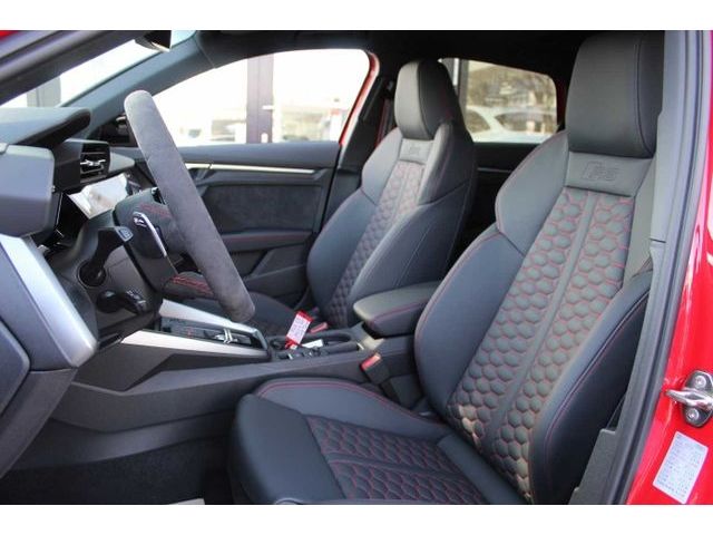 RS3 Sportback quStr. Mtrx*Pano*SpAGA*B&O*Design!