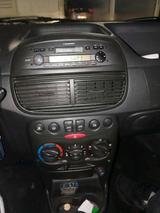 Fiat Punto 1.2 Benzin  TÜV neu (2 Jahre) - Fiat Punto aus 2025