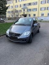 Mercedes-Benz A 160 BlueEFFICIENCY - - Mercedes-Benz A 160 Gebrauchtwagen in Stuttgart